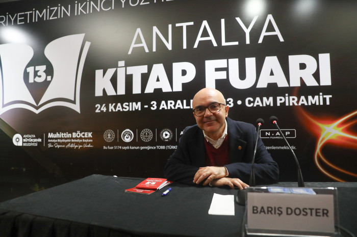 13. Antalya Kitap Fuarı’nda yazarlar okurlarıyla buluşuyor
