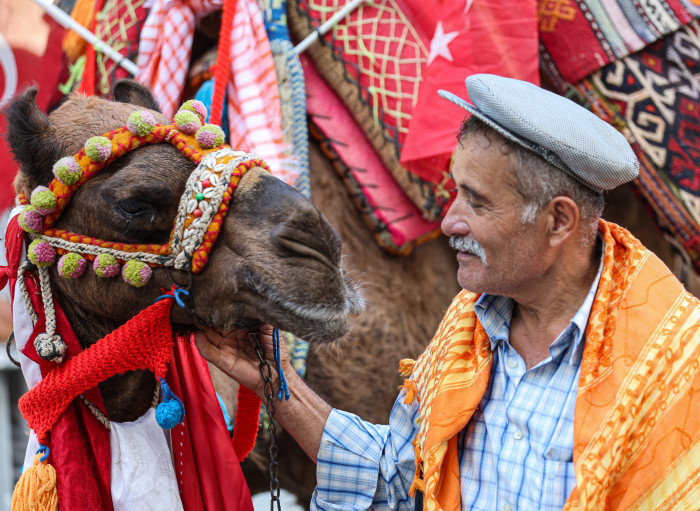 Antalya’yı Yörük coşkusu sardı