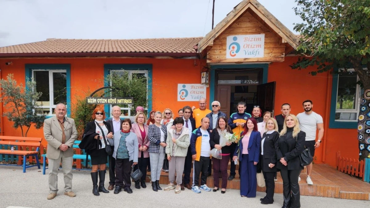 2 Nisan D&uuml;nya Otizm Farkındalık G&uuml;n&uuml;&rsquo;nde İyi Parti&rsquo;den anlamlı buluşma