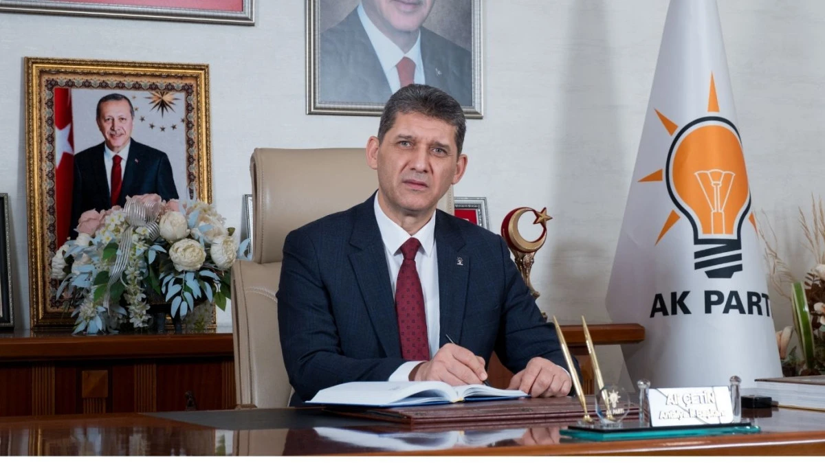 Ali &Ccedil;etin&rsquo;den dikkat &ccedil;eken a&ccedil;ıklama! Başkanlar neden Ak Parti&rsquo;ye ge&ccedil;iyor?