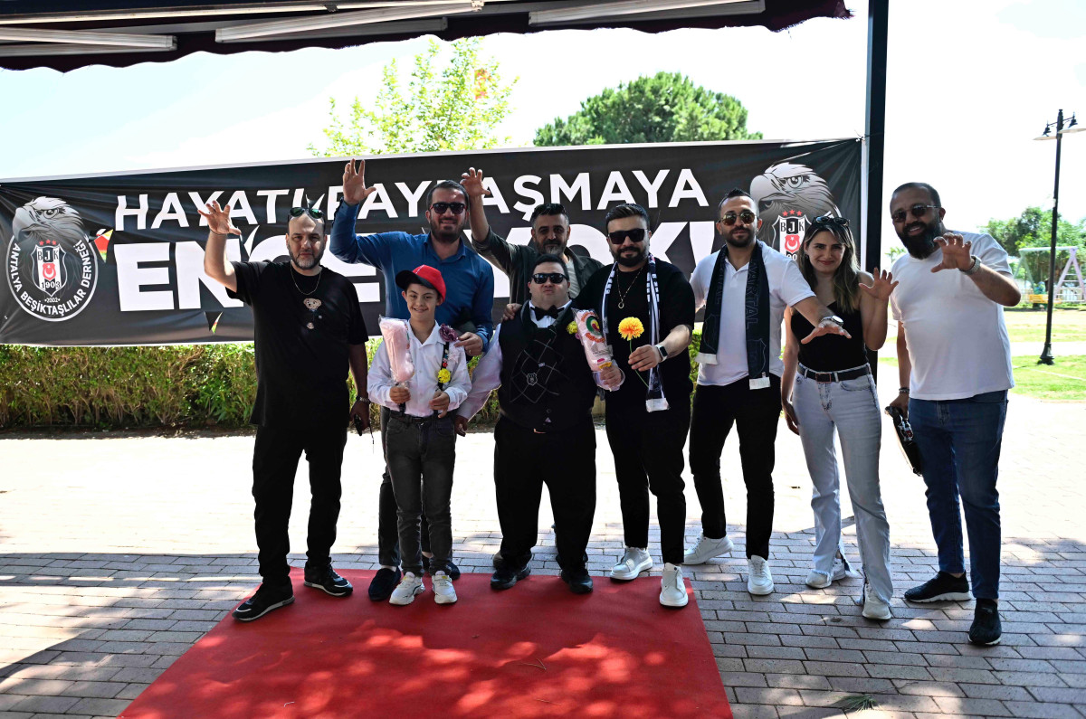Antalya Beşiktaşlılar Derneği'nden özel çocuklara destek 