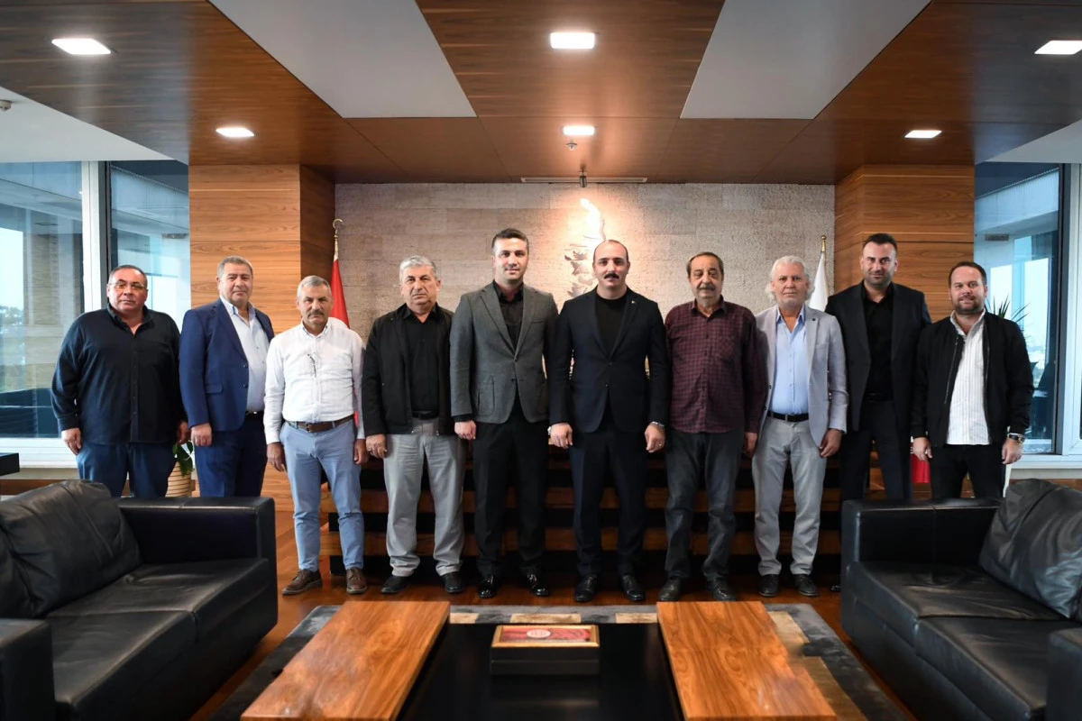 Cem Kotan ulaşım esnafını makamında ağırladı 