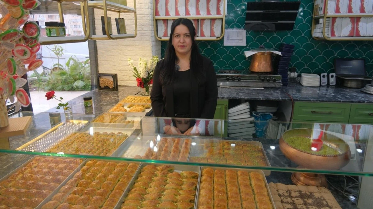 Girişimci kadın Antalya&rsquo;ya tarihi Antep lezzetini taşıdı