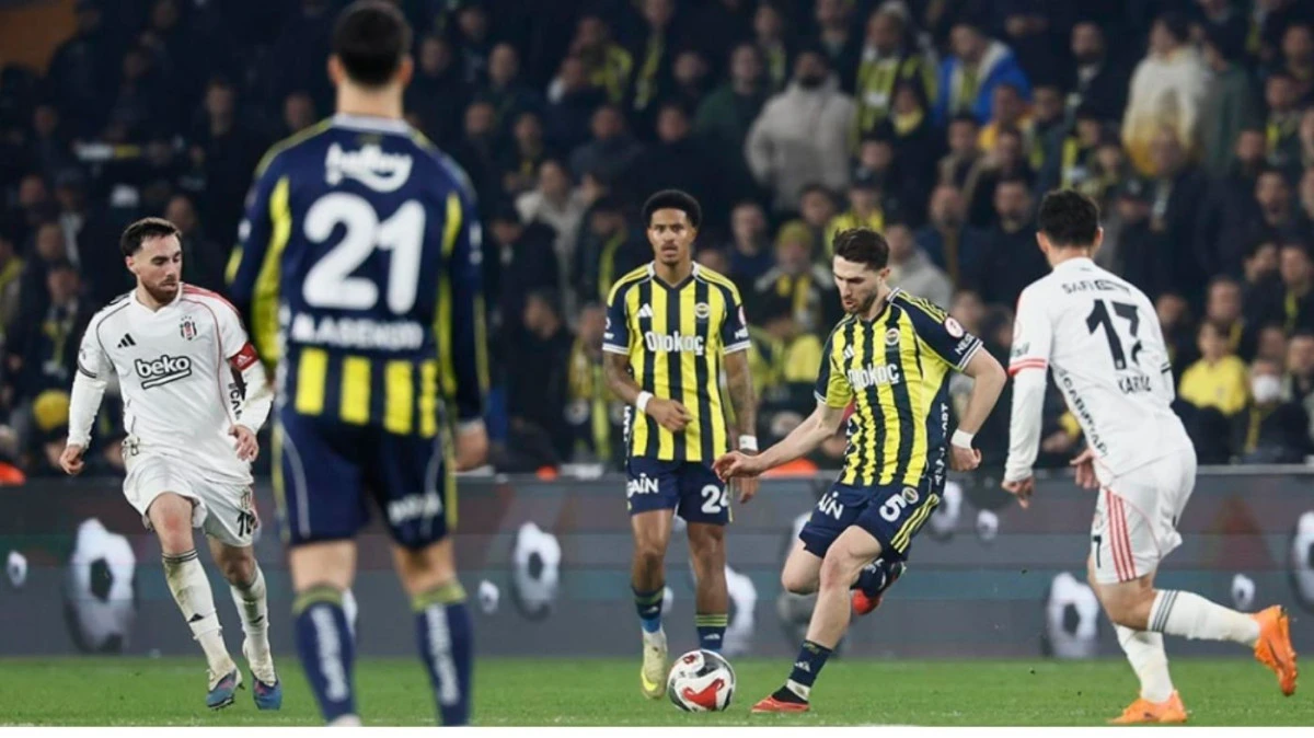 Kadık&ouml;y'de yer yerinden oynadı! Fenerbah&ccedil;e derbide Beşiktaş'ı yıktı ge&ccedil;ti: 1-0