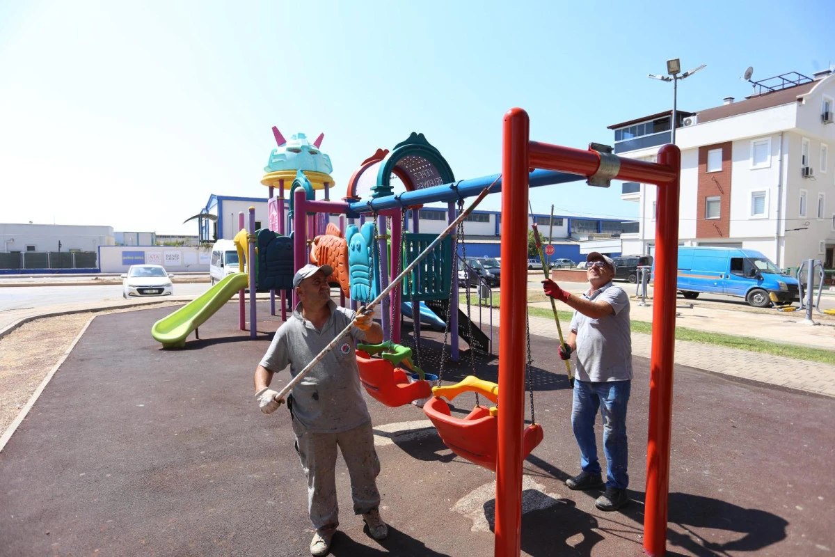 Kepez’de parklar yenileniyor 